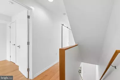 936 N Leithgow Street, Philadelphia, PA 19123 - Photo 8