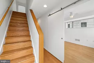 936 N Leithgow St, Philadelphia, PA 19123 - Photo 18