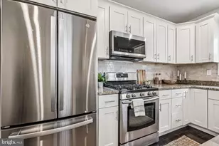 1010 Greenwich St, Philadelphia, PA 19147 - Photo 20