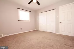 2738 Axe Factory Rd, Philadelphia, PA 19152 - Photo 24