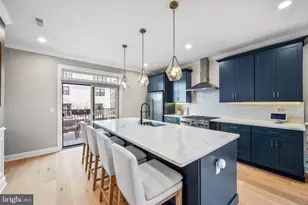 330 Wright St, Philadelphia, PA 19128 - Photo 4