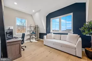 330 Wright St, Philadelphia, PA 19128 - Photo 36