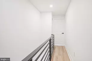 817 Pierce St, Philadelphia, PA 19148 - Photo 14