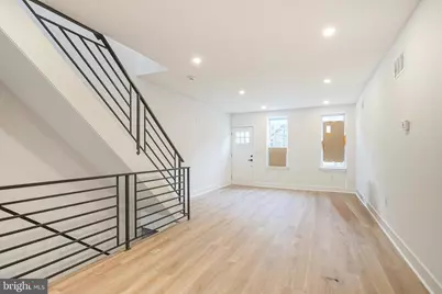 817 Pierce Street, Philadelphia, PA 19148 - Photo 4