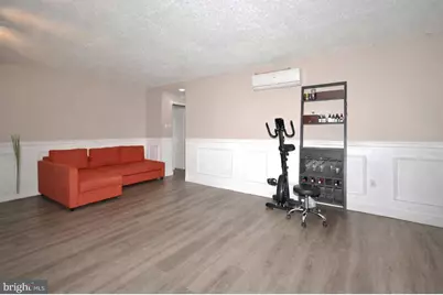 110 Byberry Road #E2, Philadelphia, PA 19116 - Photo 6