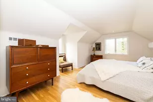 8862 Norwood Ave, Philadelphia, PA 19118 - Photo 20