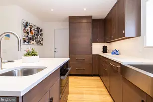 8862 Norwood Ave, Philadelphia, PA 19118 - Photo 16