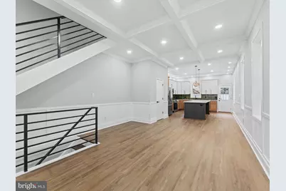 138 W Sharpnack Street, Philadelphia, PA 19119 - Photo 12