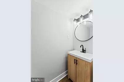 138 W Sharpnack Street, Philadelphia, PA 19119 - Photo 42