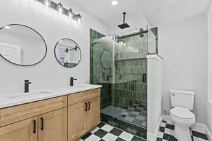 138 W Sharpnack St, Philadelphia, PA 19119 - Photo 24