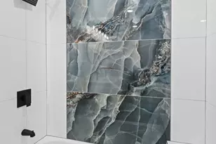 138 W Sharpnack St, Philadelphia, PA 19119 - Photo 38