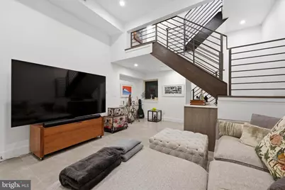 1341 S Garnet Street, Philadelphia, PA 19146 - Photo 32