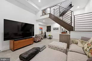 1341 S Garnet St, Philadelphia, PA 19146 - Photo 32