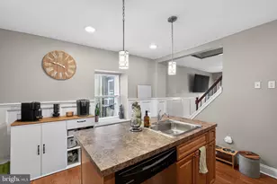 4743 Umbria St, Philadelphia, PA 19127 - Photo 8