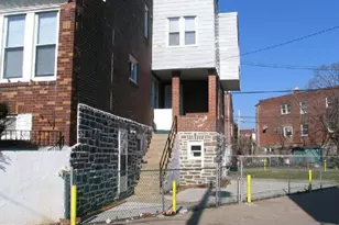 787 Smylie Rd, Philadelphia, PA 19124 - Photo 2