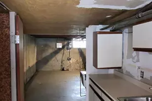 2061 Simon St, Philadelphia, PA 19124 - Photo 34