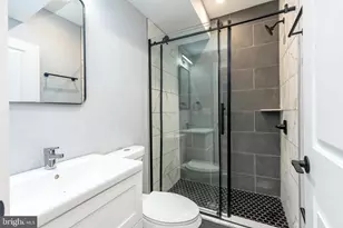 2821 Livingston St, Philadelphia, PA 19134 - Photo 18