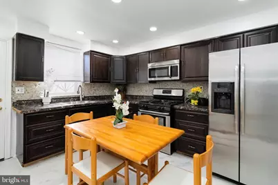 1202 Mount Vernon Street, Philadelphia, PA 19123 - Photo 12