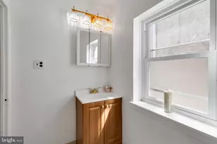 1202 Mt Vernon St, Philadelphia, PA 19123 - Photo 24