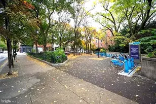 1034 Spruce St, Philadelphia, PA 19107 - Photo 24