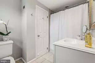 726 S 7th St, Philadelphia, PA 19147 - Photo 22