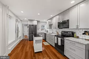 454 Lyceum Ave, Philadelphia, PA 19128 - Photo 10