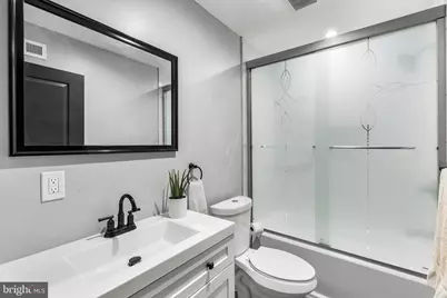 322 N 42nd Street, Philadelphia, PA 19104 - Photo 20