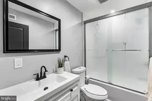 322 N 42nd St, Philadelphia, PA 19104 - Photo 20