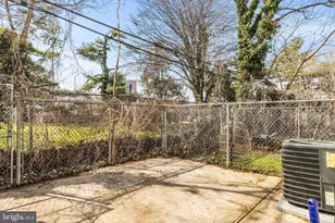 322 N 42nd St, Philadelphia, PA 19104 - Photo 14