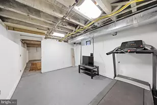 961 N 5th St, Philadelphia, PA 19123 - Photo 38