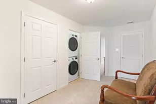 4455 Riverview Ln, Philadelphia, PA 19129 - Photo 16