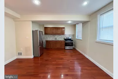 6735 Grovers Avenue, Philadelphia, PA 19142 - Photo 20