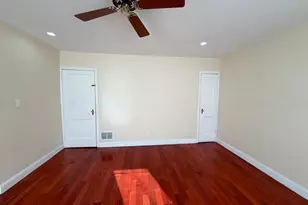 6735 Grovers Ave, Philadelphia, PA 19142 - Photo 38