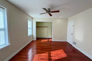 6735 Grovers Ave, Philadelphia, PA 19142 - Photo 36