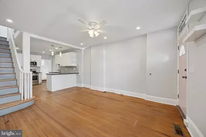 135 East Street, Philadelphia, PA 19127 - Photo 2