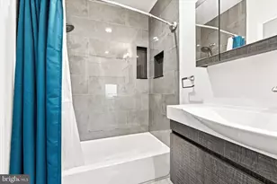 1517 Cambridge St, Philadelphia, PA 19130 - Photo 10