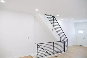 2555 N 33rd St, Philadelphia, PA 19132 - Photo 4