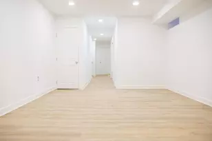 2555 N 33rd St, Philadelphia, PA 19132 - Photo 10