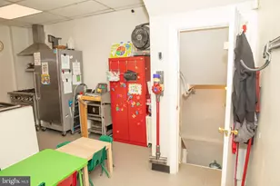 1845 N 59th St, Philadelphia, PA 19151 - Photo 4