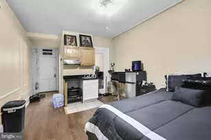 1324 Locust St, Philadelphia, PA 19107 - Photo 4