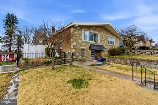 730 Charette Rd, Philadelphia, PA 19115 - Photo 2