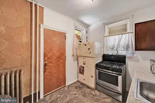 5714 Hadfield St, Philadelphia, PA 19143 - Photo 10