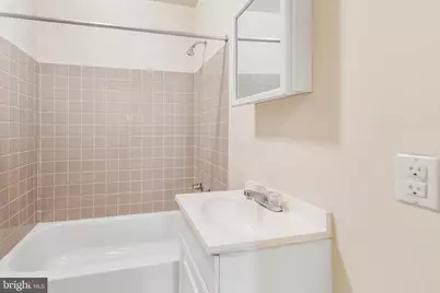 1933 Christian Street #24, Philadelphia, PA 19146 - Photo 6