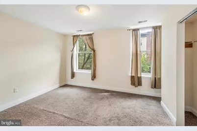 1933 Christian Street #24, Philadelphia, PA 19146 - Photo 4