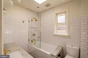 1828 S 9th St, Philadelphia, PA 19148 - Photo 32