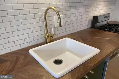 2107 Green Street #1 F, Philadelphia, PA 19130 - Photo 4