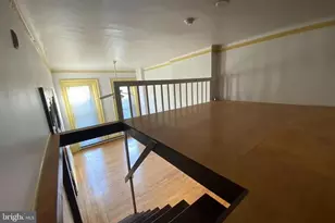 2107 Green St, Philadelphia, PA 19130 - Photo 8