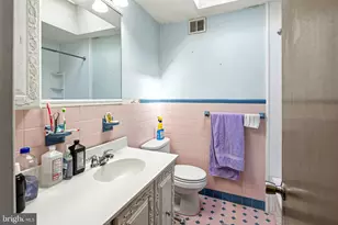 7446 Brockton Rd, Philadelphia, PA 19151 - Photo 18