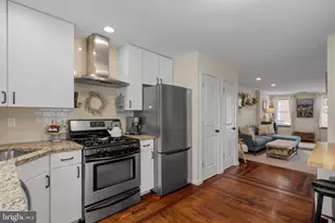 2050 St Albans St, Philadelphia, PA 19146 - Photo 8