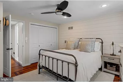 2050 Saint Albans Street, Philadelphia, PA 19146 - Photo 14
